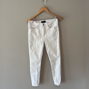 BANANA REPUBLIC Pure White Mr. Skinny White Skinny Fit Size 28/6 Petite Like New